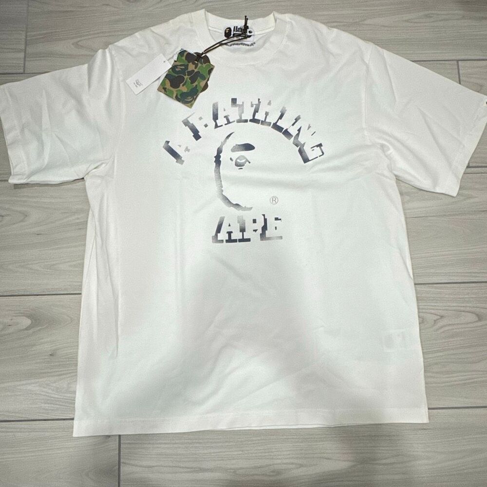 NWT a bathing ape garment-dye spray-print‎ T-shirt size medium